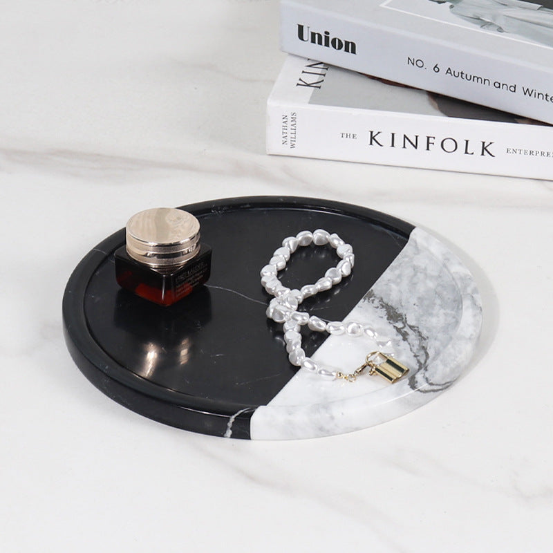 Luxury Round Marble Tray – Black & White Design