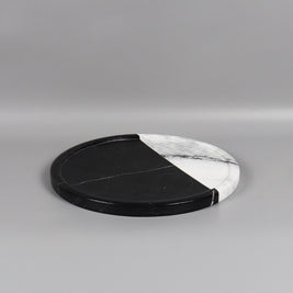 Luxury Round Marble Tray – Black & White Design