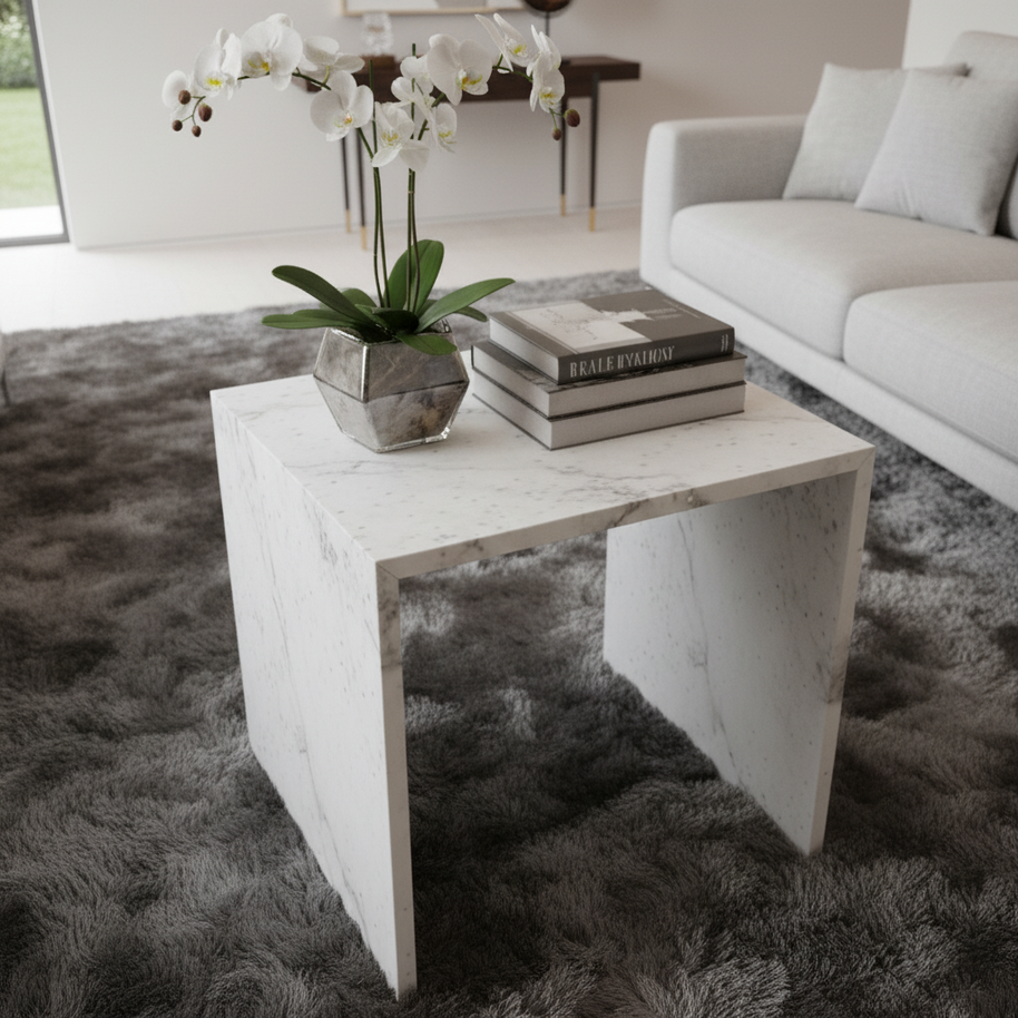 Table 1 V2 - Luxe Natuursteen Bijzettafel – Minimalistisch Sculpturaal Design