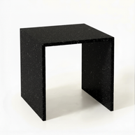 Table 1 V2 - Luxe Natuursteen Bijzettafel – Minimalistisch Sculpturaal Design