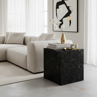 Montero Natuursteen Bijzettafel – Minimalistisch Kubus Design